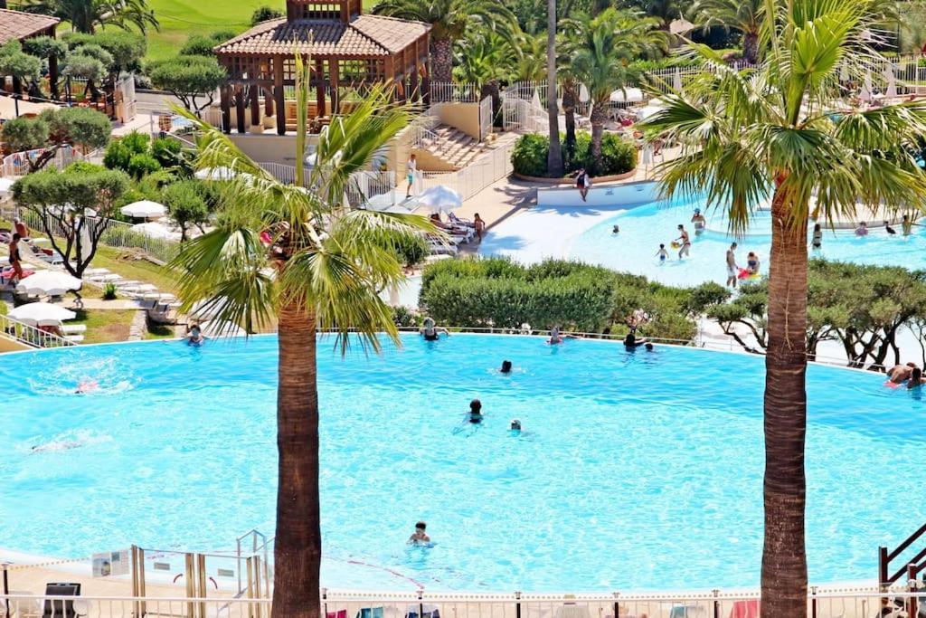 Dans Un Cadre D'Exception, Vue Mer Panoramique A Agay Cote D'Azur, Village Vacances Cap Esterel, T2 Avec Jardin, Golf, Climatisation, Wifi, 5 Piscines Saint-Raphael  Ngoại thất bức ảnh