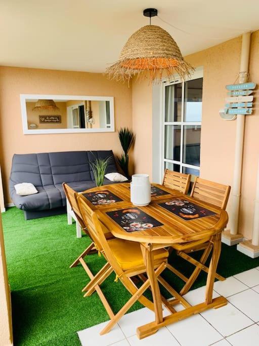 Dans Un Cadre D'Exception, Vue Mer Panoramique A Agay Cote D'Azur, Village Vacances Cap Esterel, T2 Avec Jardin, Golf, Climatisation, Wifi, 5 Piscines Saint-Raphael  Ngoại thất bức ảnh