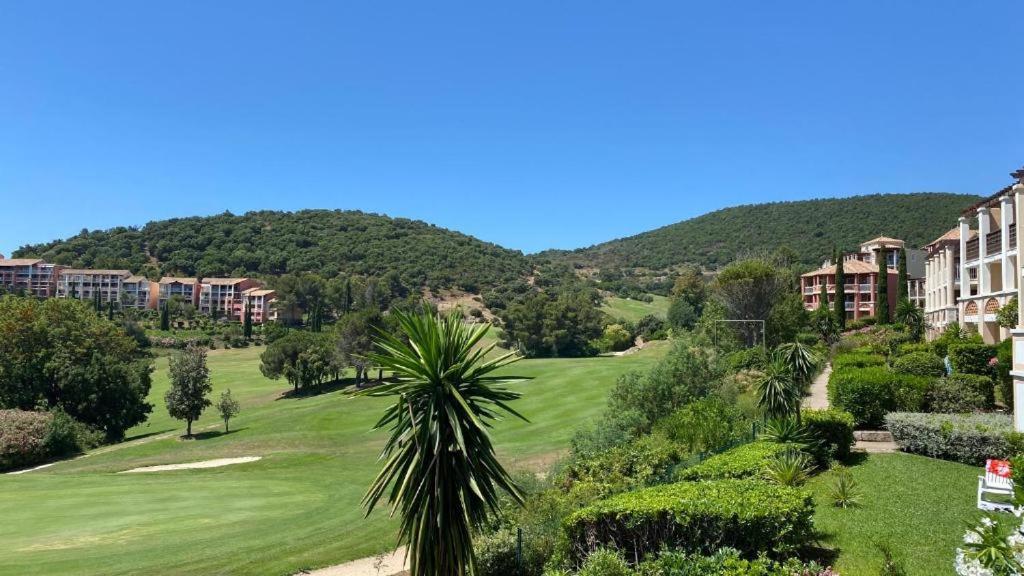 Dans Un Cadre D'Exception, Vue Mer Panoramique A Agay Cote D'Azur, Village Vacances Cap Esterel, T2 Avec Jardin, Golf, Climatisation, Wifi, 5 Piscines Saint-Raphael  Ngoại thất bức ảnh