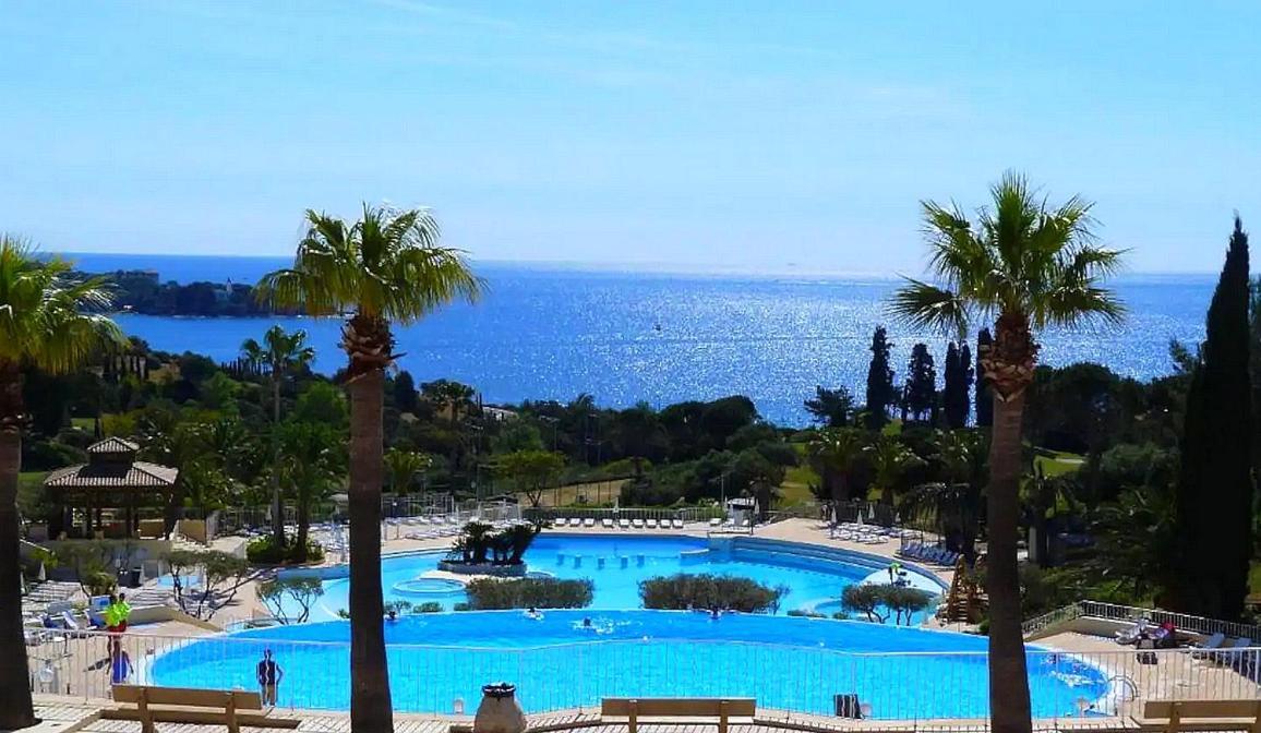 Dans Un Cadre D'Exception, Vue Mer Panoramique A Agay Cote D'Azur, Village Vacances Cap Esterel, T2 Avec Jardin, Golf, Climatisation, Wifi, 5 Piscines Saint-Raphael  Ngoại thất bức ảnh